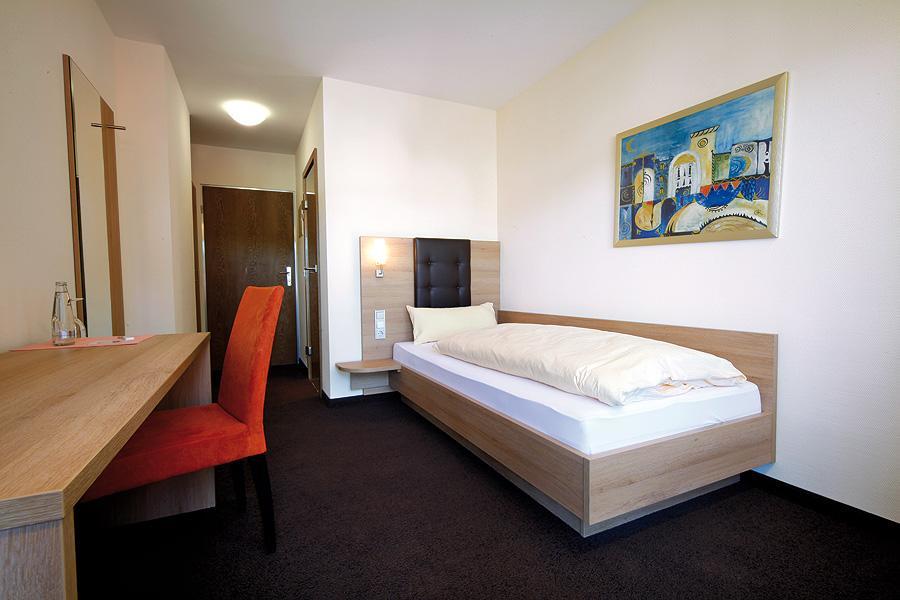 Stern Hotel Albershausen Ngoại thất bức ảnh